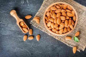 Công dụng tuyệt vời của hạt hạnh nhân