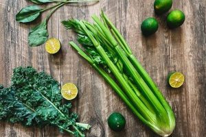 Detox cần tây và chanh - nước detox