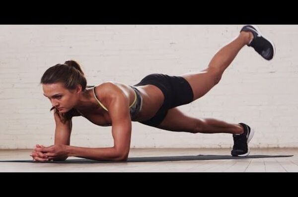 Bài tập giảm mỡ bụng Plank chống đẩy 