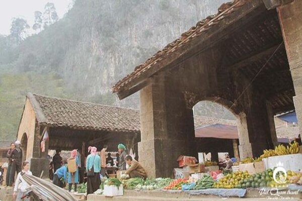 Một góc sinh hoạt Phố cổ Đồng Văn